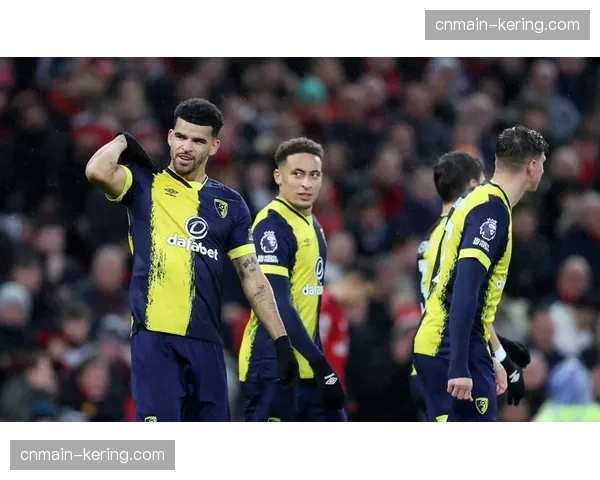 伯恩茅斯塔韦尼耶入选月最佳阵容,边路传中质量突出 伯恩茅斯塔韦尼耶入选月最佳阵容,边路传中质量突出