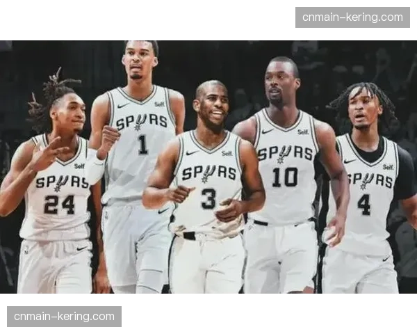 马刺瓦塞尔呼吁队友挺身而出 季后赛对抗强度需要集体应对